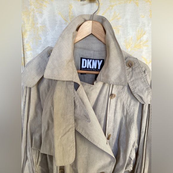 DKNY Trench Coat - Picture 7 of 10